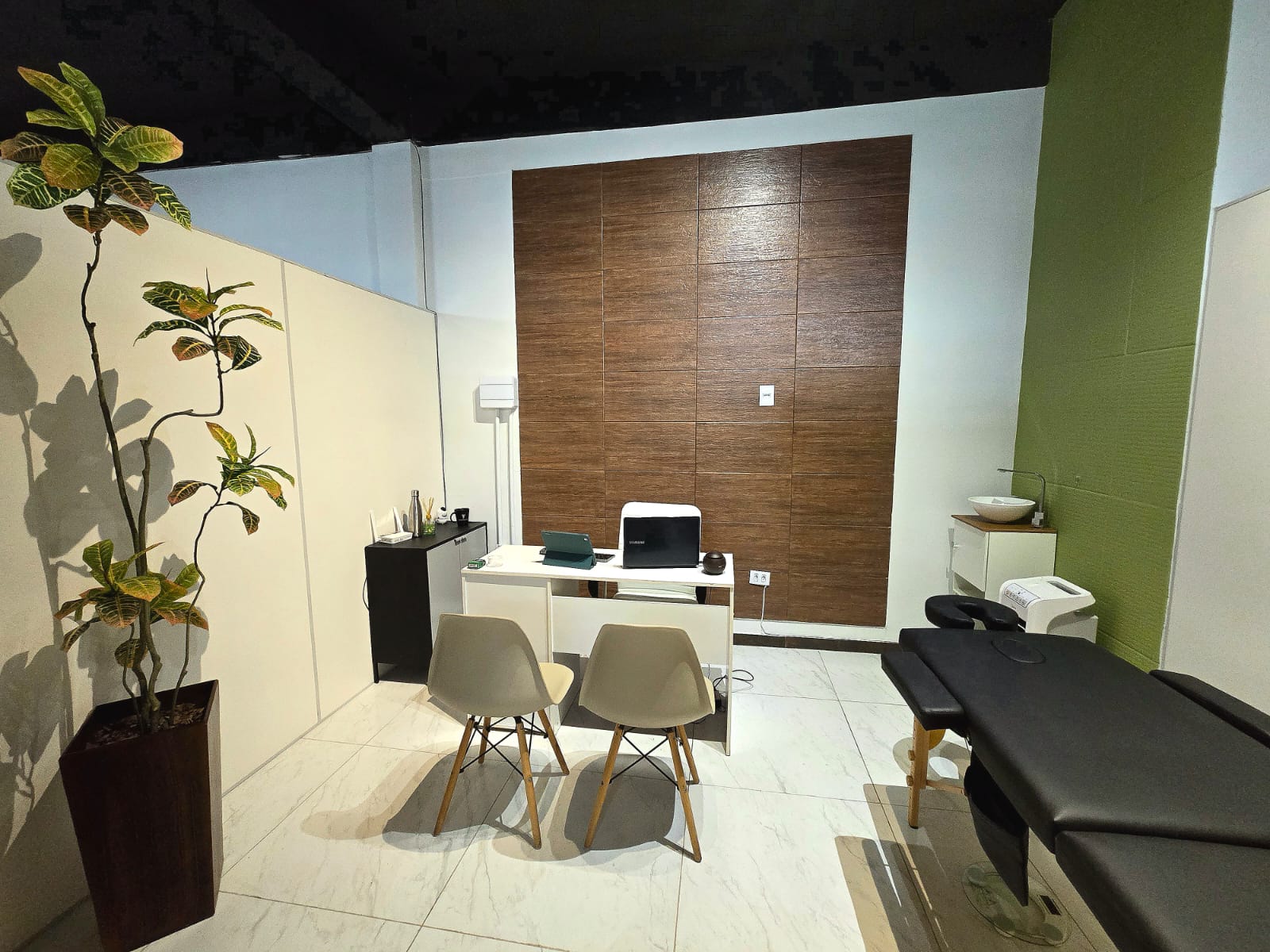Massagem Terapêutica em Contagem — Studio Pulsa, Bairro Europa